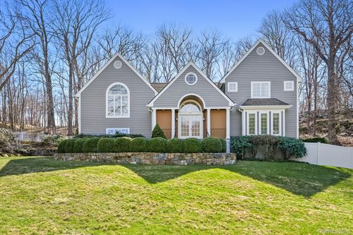 44 Butler Hill Road, Somers, NY, 10589 | Card Image