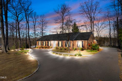 224 Lake Dr E, Thomasville, NC, 27360-2623 | Card Image