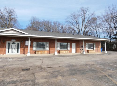 2-1211 E Napier Ave, Benton Harbor, MI, 49022-3961 | Card Image