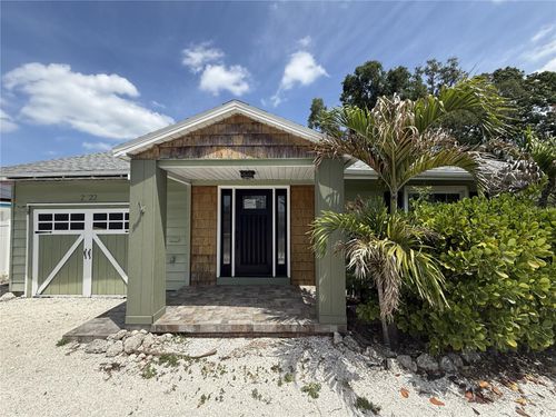 2722 9th Ave W, Bradenton, FL, 34205-4128 | Card Image