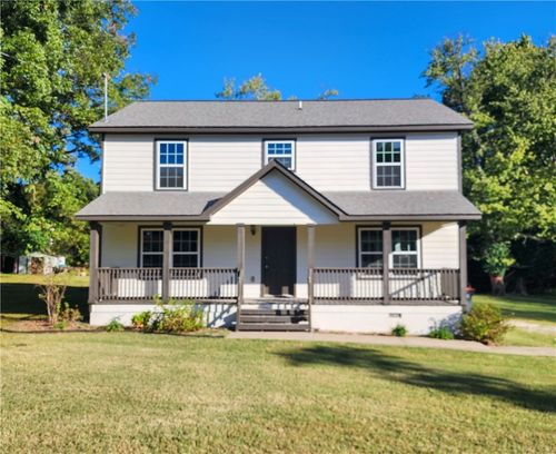 313 E North St, Lincoln, AR, 72744-8826 | Card Image