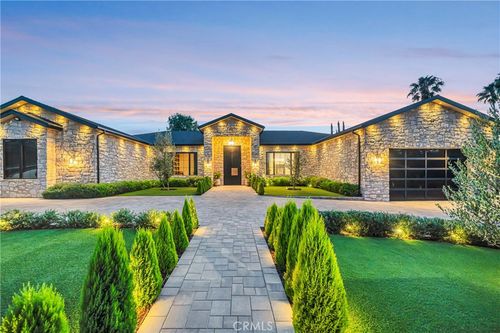 5507 Vanalden, Tarzana, CA, 91356 | Card Image