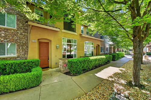 6106-2580 W El Camino Ave, Sacramento, CA, 95833-3927 | Card Image