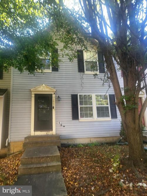 1607 Lorton Ave, CAPITOL HEIGHTS, MD, 20743-5257 | Card Image