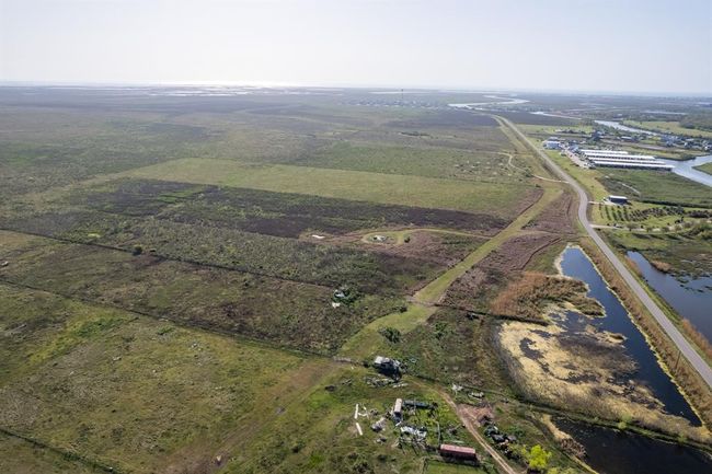 0 0 Cr 792, Home with 0 bedrooms, 0 bathrooms and null parking in Freeport TX | Image 14