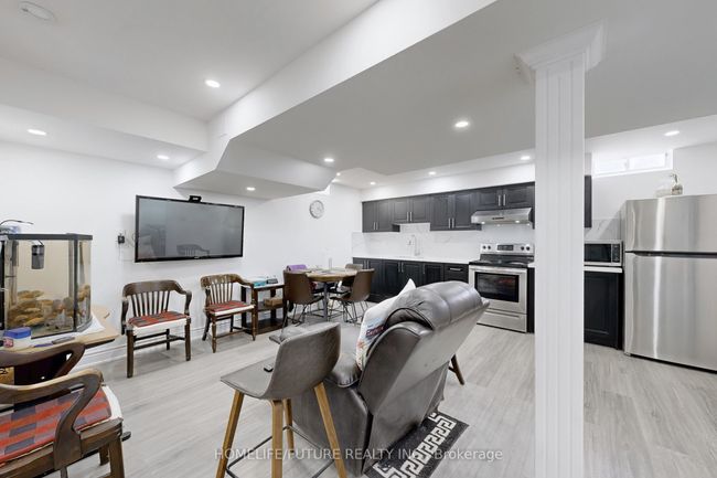 29 Wilcliff Crt, House other with 6 bedrooms, 4 bathrooms and 4 parking in Markham ON | Image 25