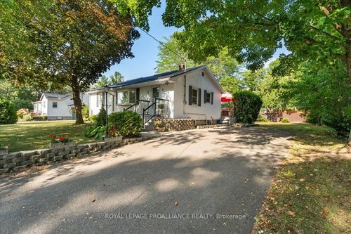 5 S Maloney St, Marmora, ON, K0K2M0 | Card Image