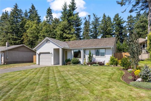 32 Oregon Rd, Campbell River, BC, V9W5T1 | Card Image
