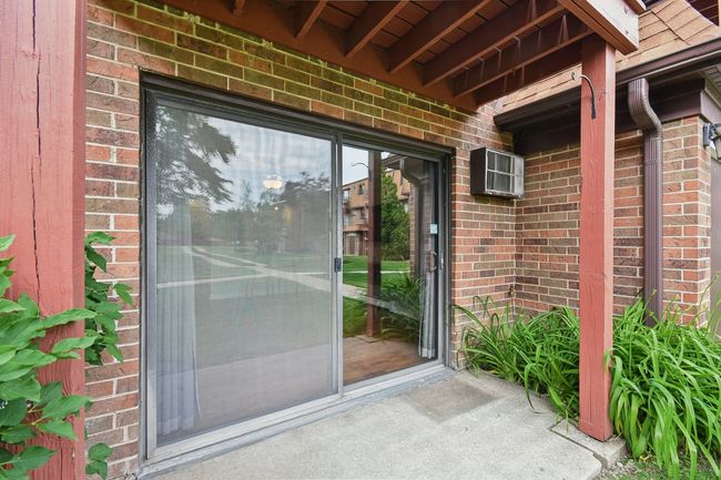 APT-1B - 493 Mchenry Rd, Condo with 1 bedrooms, 1 bathrooms and 2 parking in Wheeling IL | Image 20