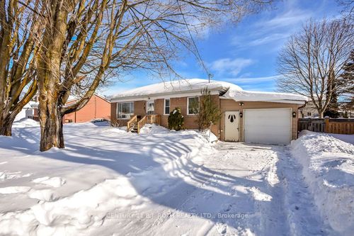 350 Millard St, Orillia, ON, L3V4H4 | Card Image