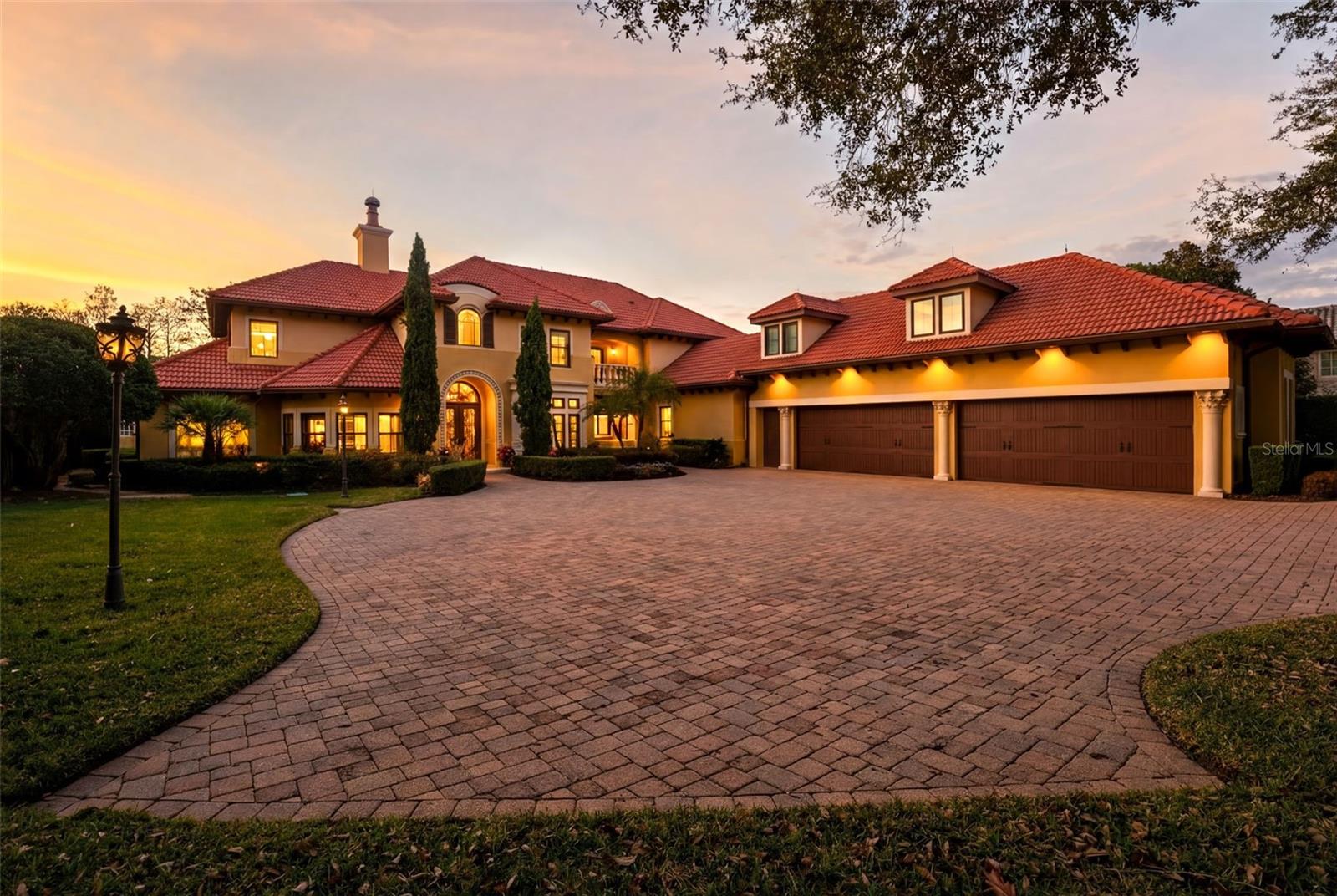 Residential in WINDERMERE 4