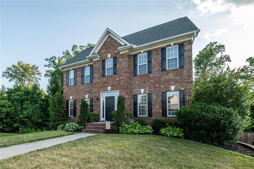 6902 Prairie Grove Dr, Clemmons, NC, 27012-9389 | Card Image