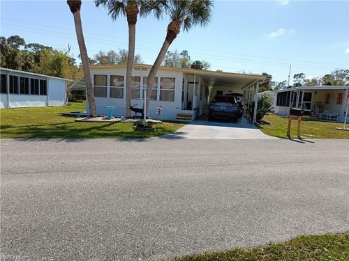 524 Timber Ln S, NORTH FORT MYERS, FL, 33917-7423 | Card Image