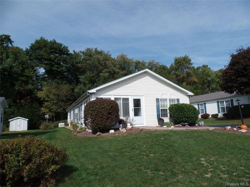 87 Vero Dr, Poughkeepsie, NY, 12603-6607 | Card Image
