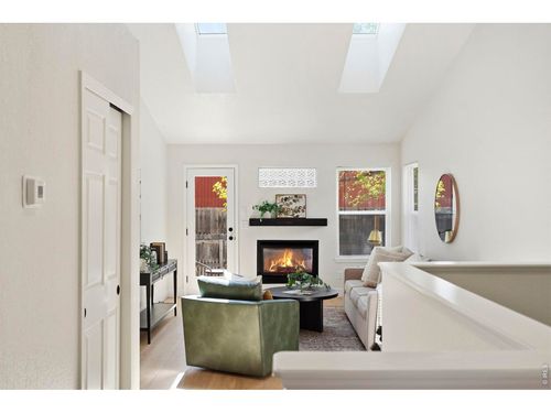 3-2975 Neil Dr, Fort Collins, CO, 80526-6631 | Card Image