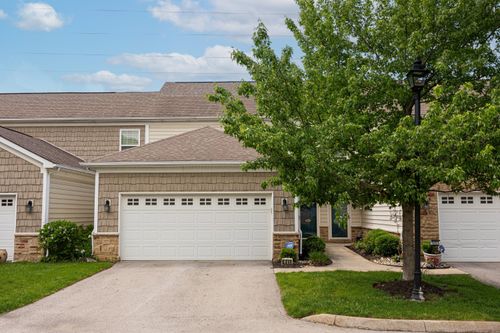 5049 Dinard Way, Columbus, OH, 43221-5689 | Card Image