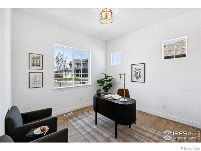 Office/Main Floor Bedroom | Image 12
