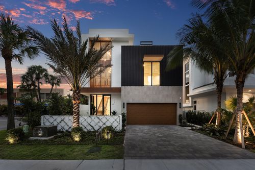 810 Palm Trl, Delray Beach, FL, 33483-5814 | Card Image
