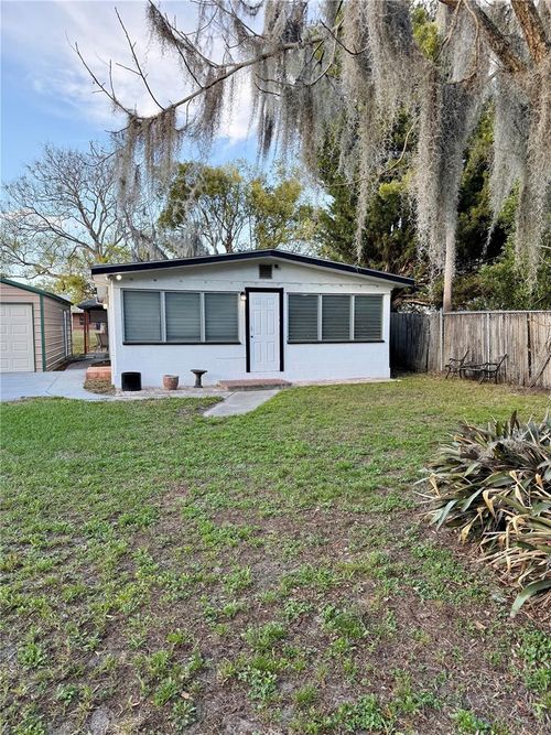 106 Mason St, Auburndale, FL, 33823-2827 | Card Image