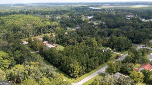 308 W Meeting St, Saint Marys, GA, 31558-8597 | Card Image