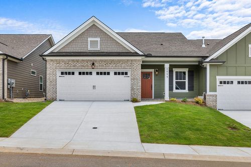 1555 Whisper Winds Ln, Ooltewah, TN, 37363-1758 | Card Image