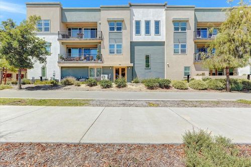 202-27406 Merlin Pl, Valencia, CA, 91381-2145 | Card Image