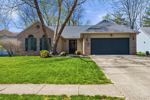 637 Ridenour Rd, Columbus, OH, 43230-2068 | Card Image