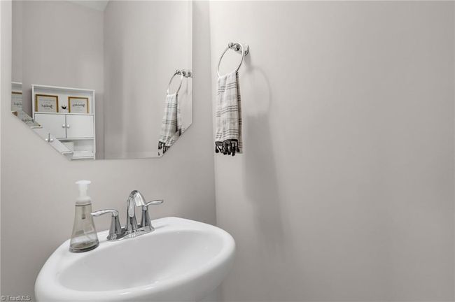 Half Bath | Image 32