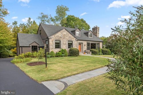 421 Parkview Dr, WYNNEWOOD, PA, 19096-1620 | Card Image