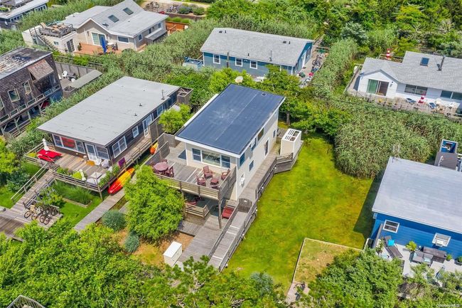 69 Walnut Walk, House other with 3 bedrooms, 2 bathrooms and null parking in Fair Harbor NY | Image 28