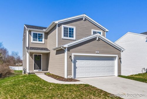 10881 Constant Dr, Allendale, MI, 49401-8121 | Card Image
