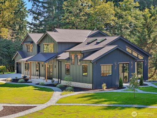 21630 Ne 79th St, Redmond, WA, 98053-7744 | Card Image