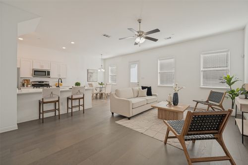 2008 Bethlehem St, Irving, TX, 75061-1375 | Card Image