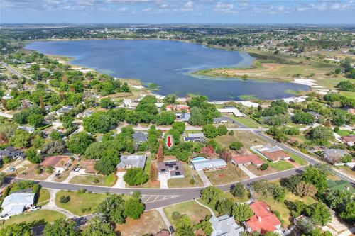 1147 Circle Dr, LAKE WALES, FL, 33853-4328 | Card Image