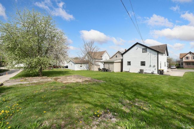 1614 E Lewis St, House other with 5 bedrooms, 2 bathrooms and null parking in Fort Wayne IN | Image 34