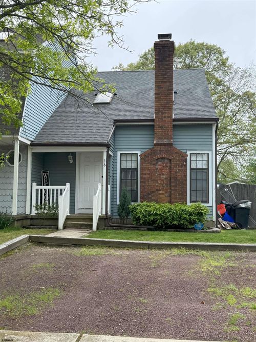 16 Cedar Ct, Somers Point, NJ, 08244-1361 | Card Image