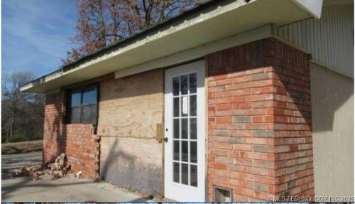 8641 Lake View Dr, Kingston, OK, 73439-8451 | Card Image