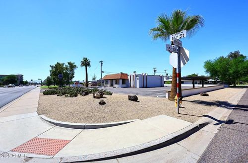 5230 N 16th St, Phoenix, AZ, 85016-3202 | Card Image