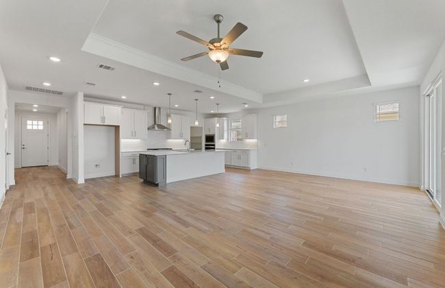 291 Muddy Creek Way, House other with 3 bedrooms, 2 bathrooms and 2 parking in Kyle TX | Image 12