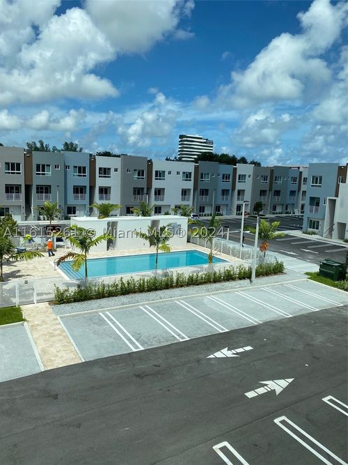 4207-2505 Ne 193rd St, Miami, FL, 33180-3469 | Card Image
