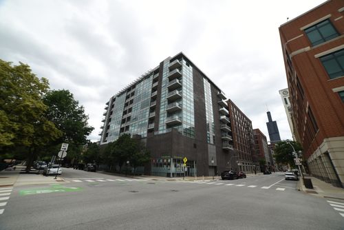 701-225 Sangamon St, Chicago, IL, 60607-5159 | Card Image