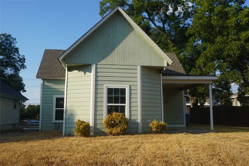 127 E Hull St, Denison, TX, 75021-4917 | Card Image
