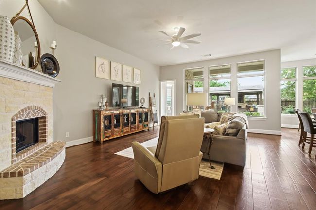 8307 Floating Heart Ct, House other with 4 bedrooms, 4 bathrooms and 3 parking in Conroe TX | Image 6