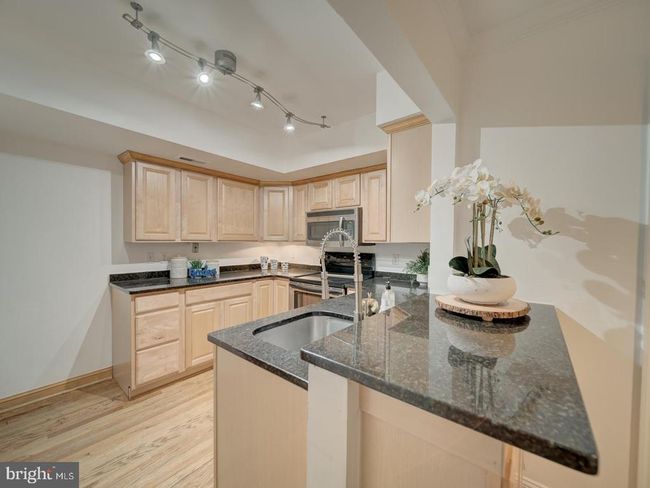 APT-23 - 1715 15 Th St Nw, Condo with 2 bedrooms, 2 bathrooms and null parking in WASHINGTON DC | Image 24
