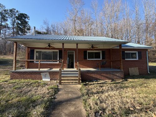 951 Highway 99, Waynesboro, TN, 38485-3010 | Card Image