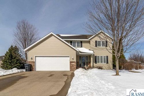 14 Eagle Ridge Ct, North Mankato, MN, 56003-1234 | Card Image