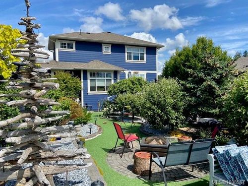 2324 Demamiel Pl, Sooke, BC, V9Z0Y4 | Card Image