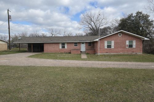 106 Buckhorn Trl, Valley Mills, TX, 76689-4533 | Card Image