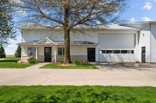 1701 Centennial Rd, House other with 4 bedrooms, 5 bathrooms and null parking in Ossian IA | Image 39
