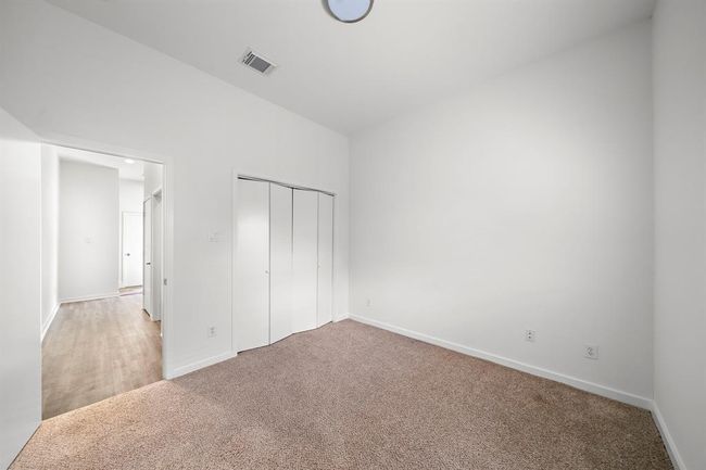 APT-7 - 5920 Fairdale Ln, Townhouse with 2 bedrooms, 3 bathrooms and null parking in Houston TX | Image 13